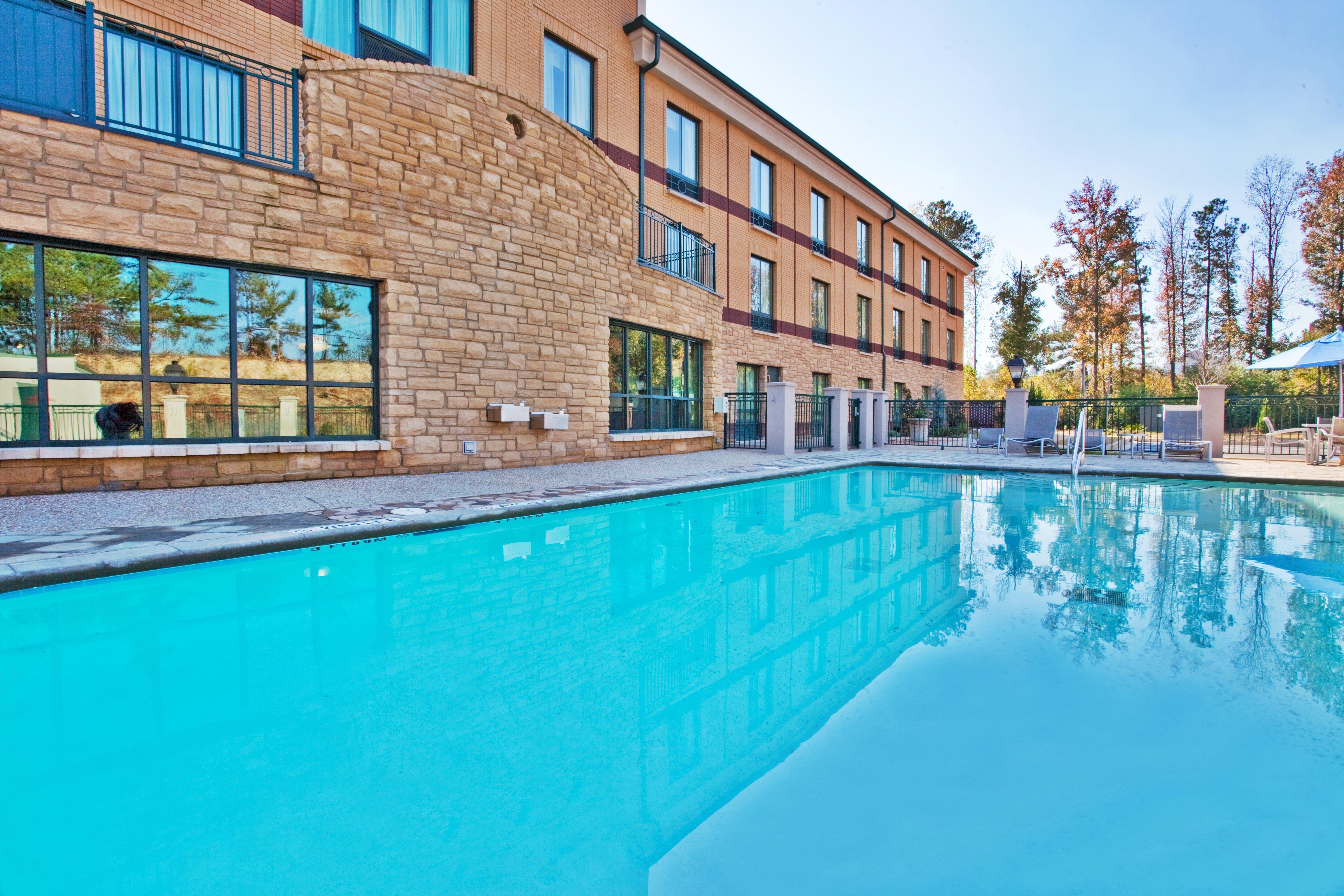 Holiday Inn Express & Suites Macon - I-475 By Ihg Exterior foto