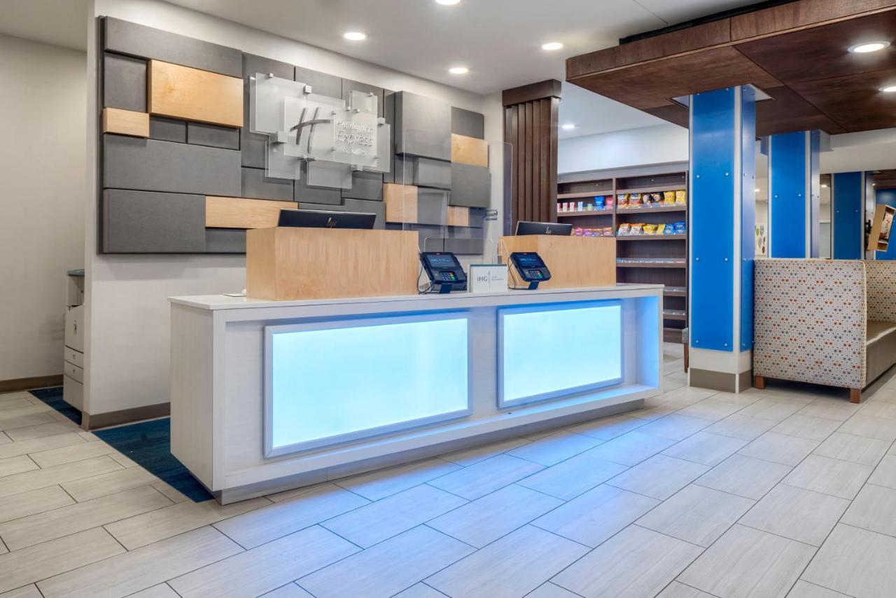 Holiday Inn Express & Suites Macon - I-475 By Ihg Exterior foto