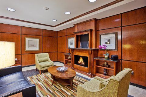 Holiday Inn Express & Suites Macon - I-475 By Ihg Exterior foto
