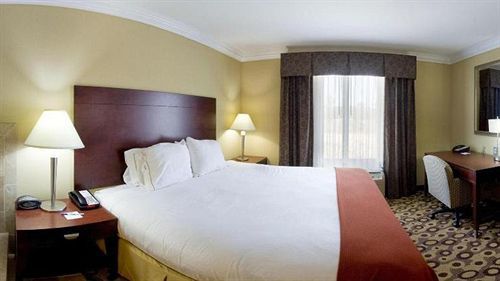 Holiday Inn Express & Suites Macon - I-475 By Ihg Exterior foto